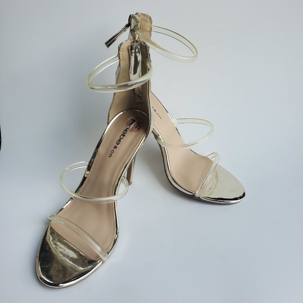 Bebe and Co. Berdine C Clear Plastic and Gold Metallic Stiletto Heels Sz 7.5